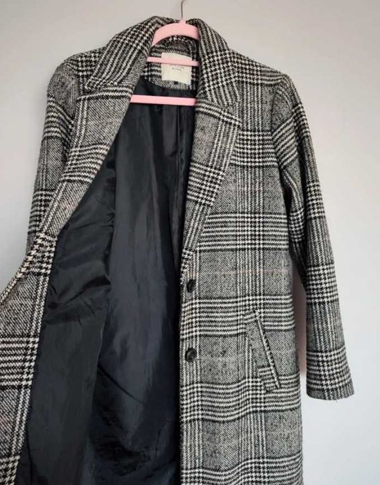 Płaszcz w kratkę Jacqueline de Young