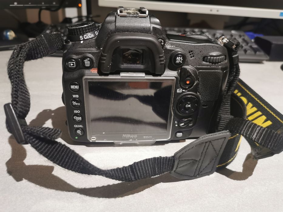 Nikon D7000 body + oryginalna bateria + ładowarka