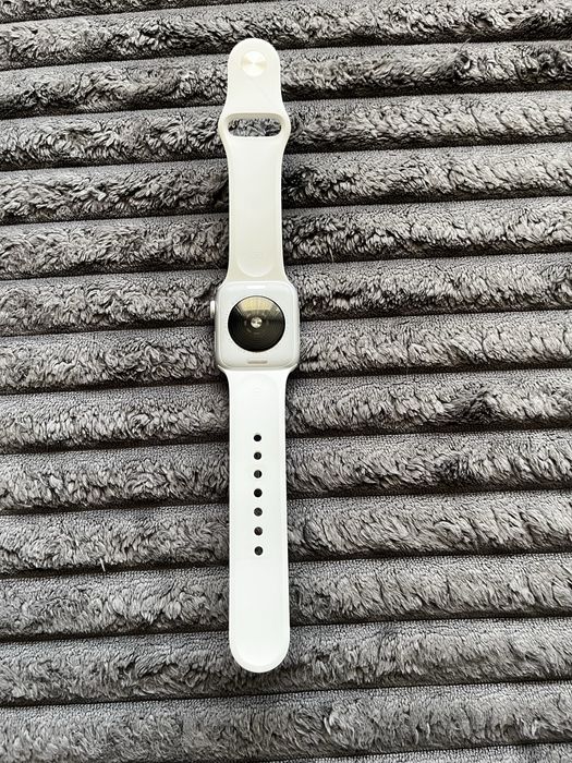Apple Watch SE II gen. 40 cm