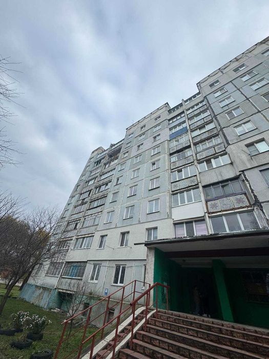 41424 продаж 1 кімнатної квартири Раково