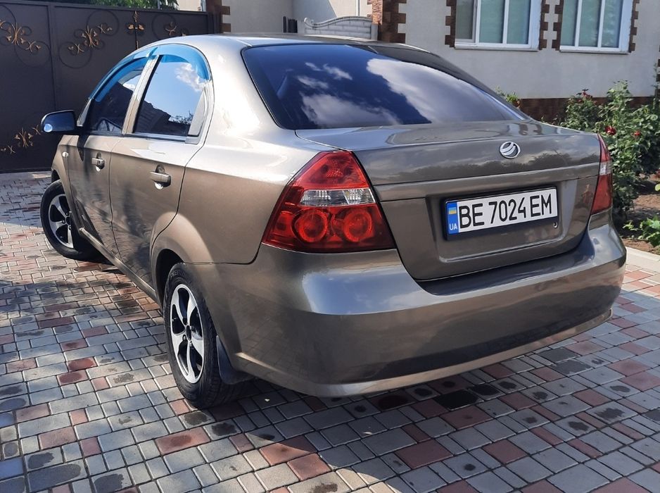 Срочно Шевроле авео газ4/бенз. КОНДИЦІОНЕР в гарноому стані заз віда 2013 aveo vida  вида zaz chevrolet  по ціні ланос lanos ваз