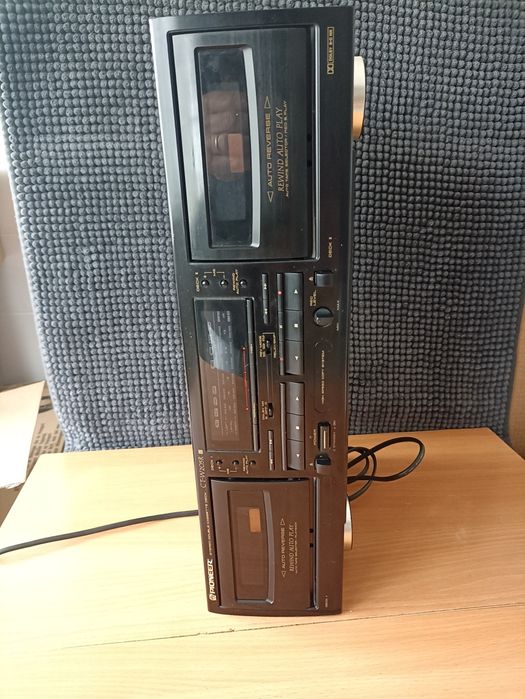 Pioneer Dual Cassette Deck CT-W205R64170330134403123