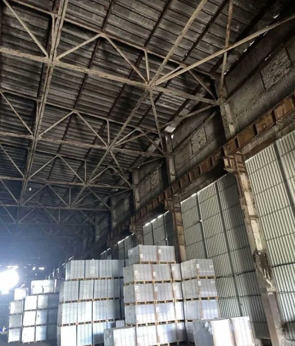 Здається комерційне виробниче приміщення загальною площею 2139 кв.м.