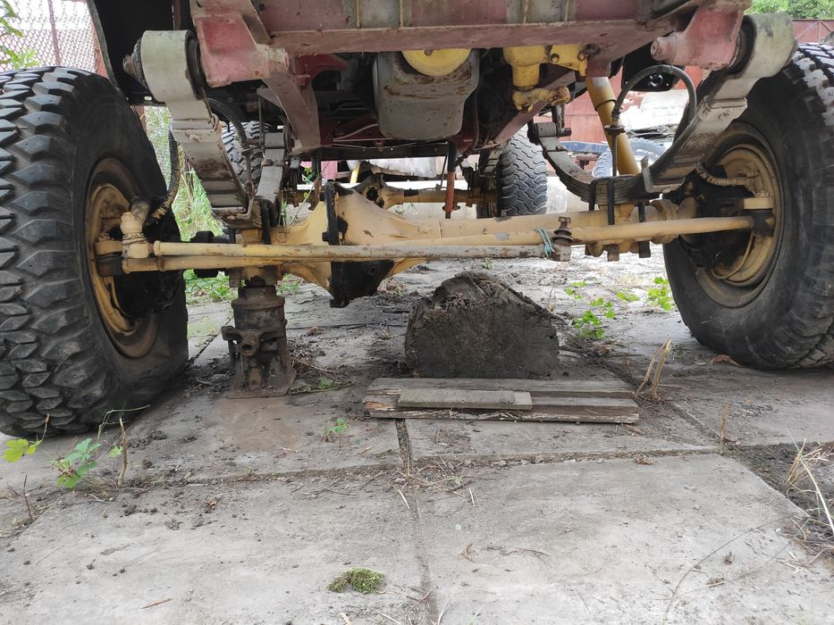 Газ 69-А,на базі 469 уаз, ліфт під 35колеса,зараз стоять на 33*12,5