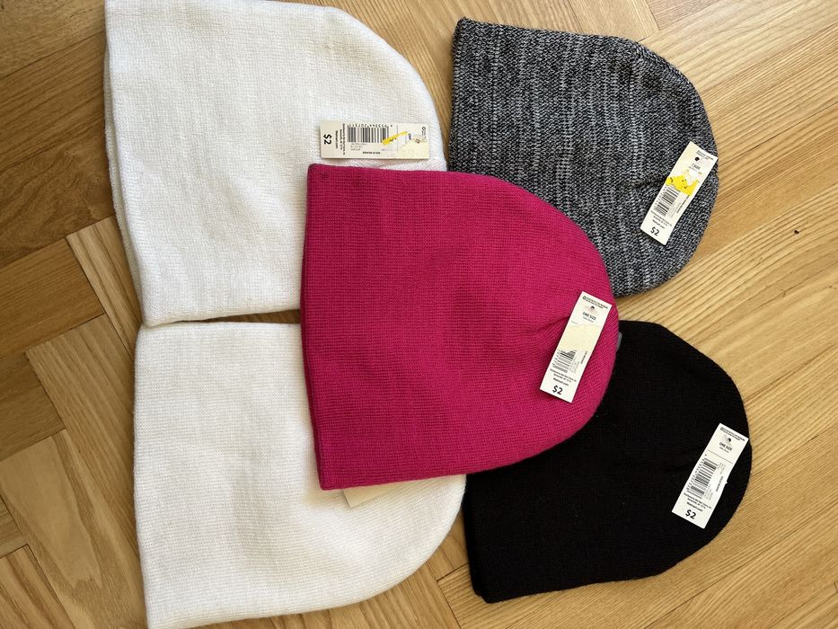 Дитячі шапочки на весну.