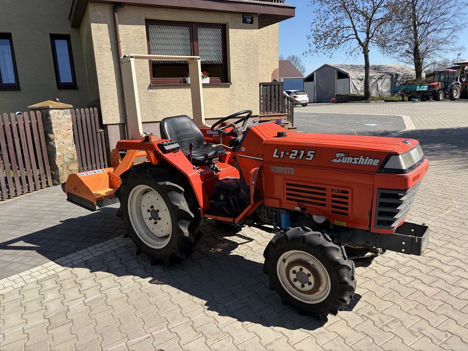 Traktorek kubota 21 km 3 cylindry 4x4 rewers walek dobry stan kosiarka