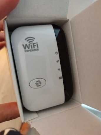 Wzmacniacz sygnału WiFi (Repeater) - uniwersalny - wtyk europejski