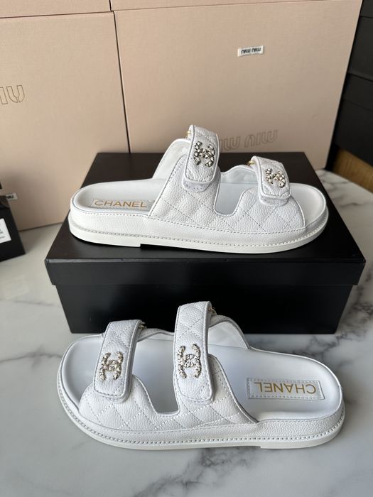 Koapki Chanel White Leather