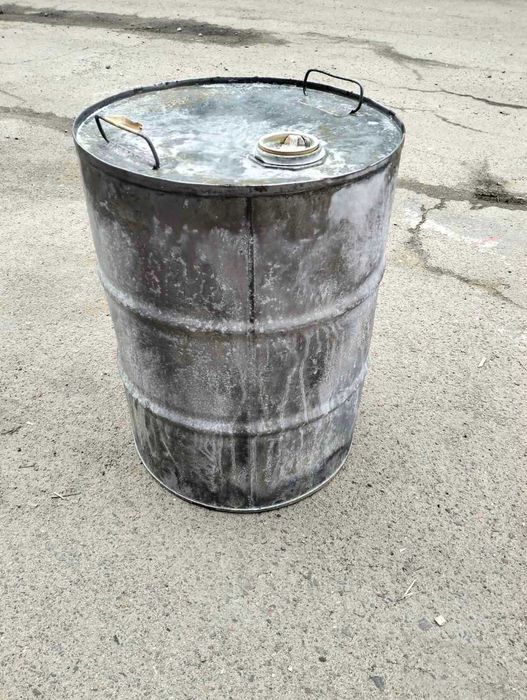 Продам бочкі 50л