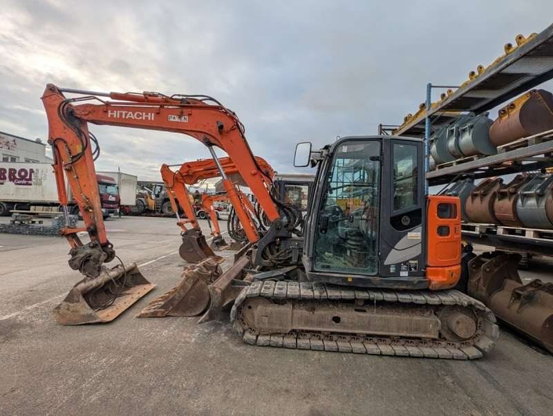 Escavadeira Com Lagartas HITACHI ZX85USB-5A