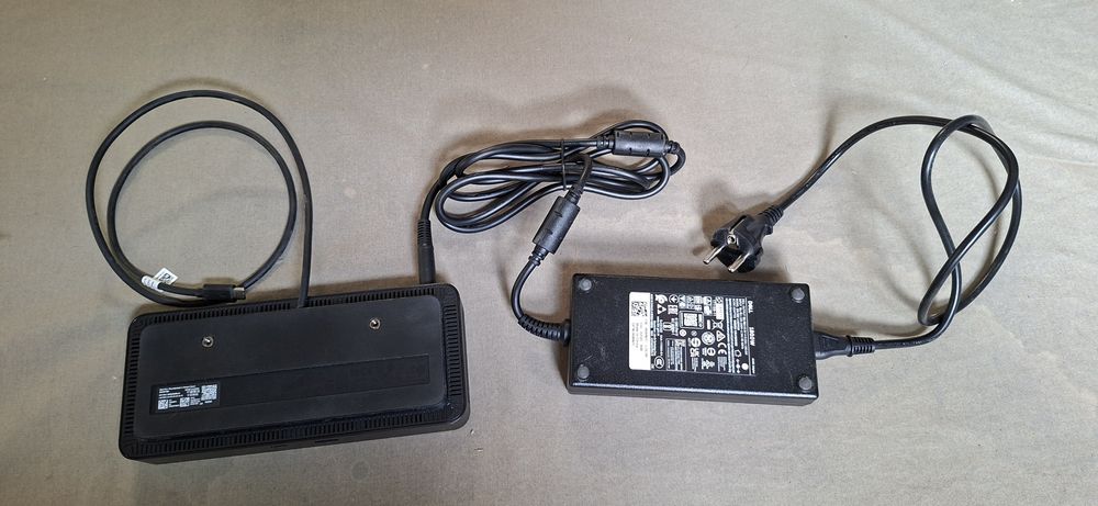 Dell ProThunderbolt 4 Smart Docking station SD25TB4