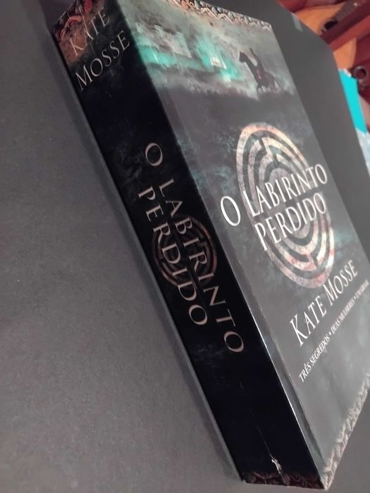 Livro "O Labirinto Perdido" de Kate Mosse