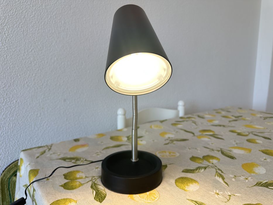 Luminária de meda LED dobravel