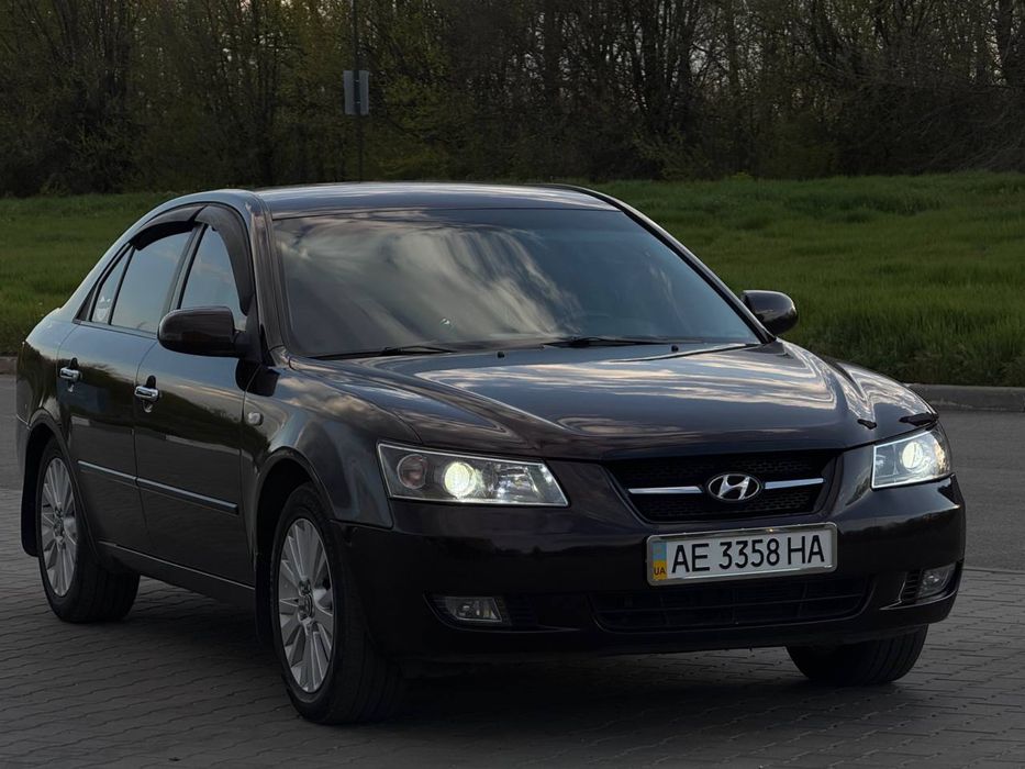 Hyundai Sonata NF 2.0 л.