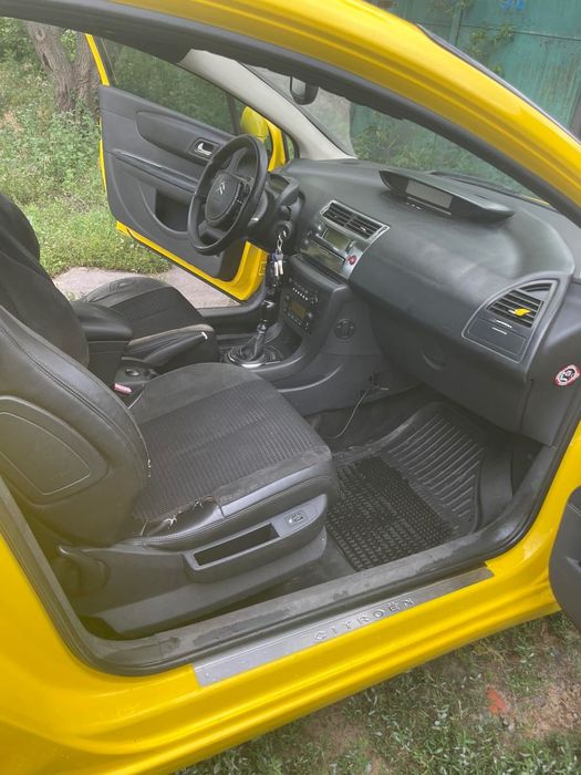 Продам Citroen C4 VTS