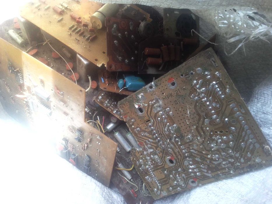 Плати на розборку