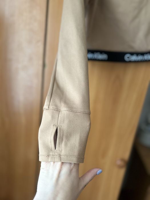 Продам кофтину Calvin Klein оригінал