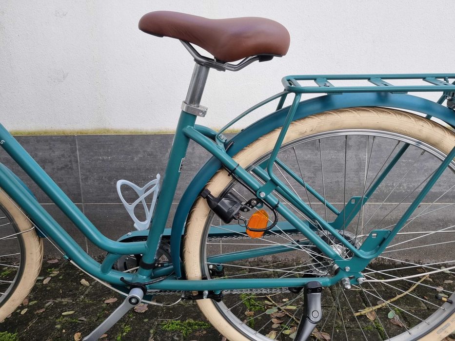 Bicicleta de cidade ELOPS 520 QUADRO BAIXO verde cedro