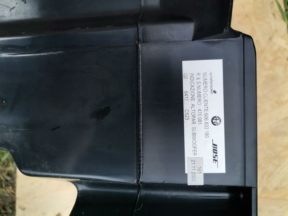 Subwoofer Bose do Alfy GT