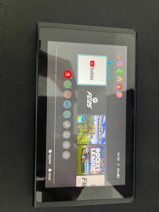 Nintendo Switch + Comando Battletron (Novo) + 4 Jogos