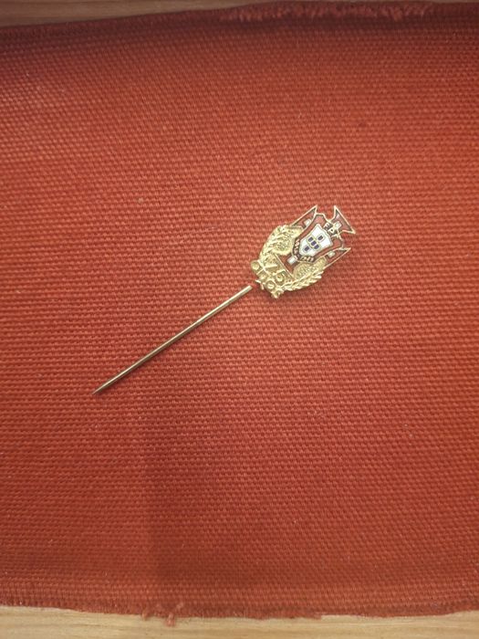 Pin alfinete dos 75 aniversário da federação portuguesa de futebol