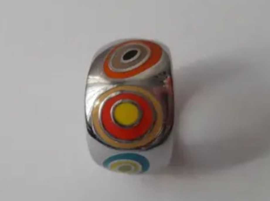 Anel da marca swatch samba