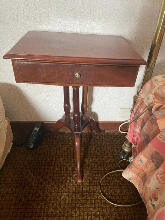 Mesas de cabeceira Vintage