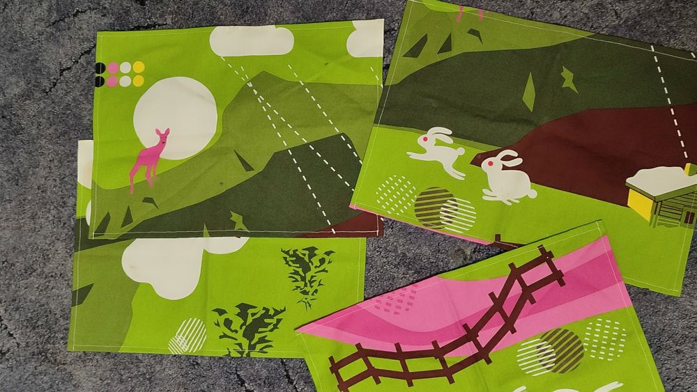 Тканинні серветки з принтом