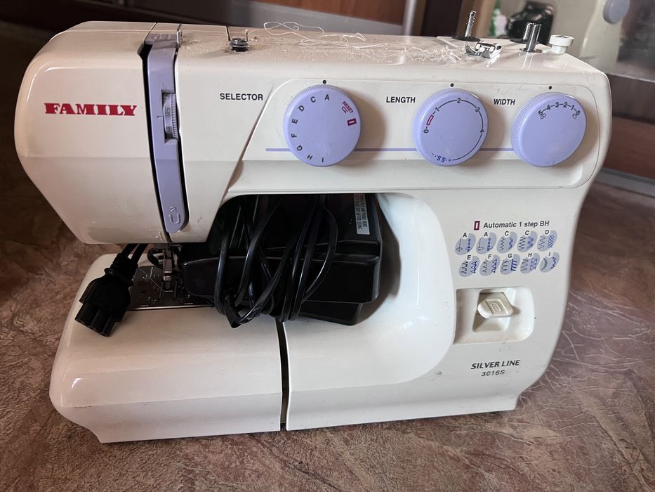 Швейная машинка Family