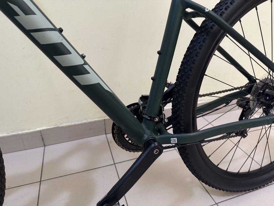 Велосипед Giant, колеса 29.