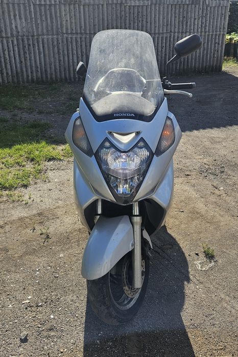 Продам скутер HONDA Silver Wing - 600