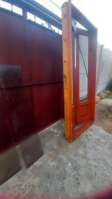 Продам  двери  межкомнатные
