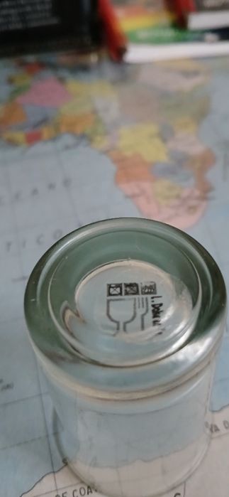 Quatro copos de shot, novos