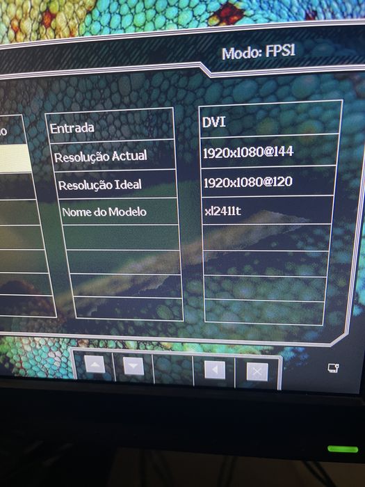 Monitor Gaming BenQ XL2411T – 144Hz, 24”