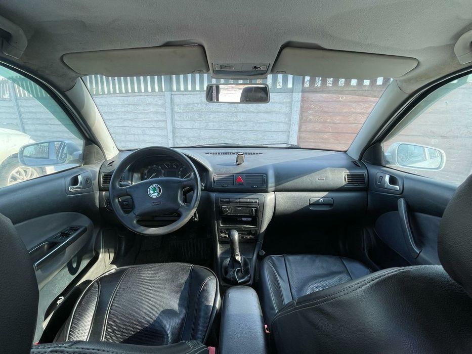 Skoda Octavia 2001 VIN TMBBL41U022541775 фото оголошення 9 з 10
