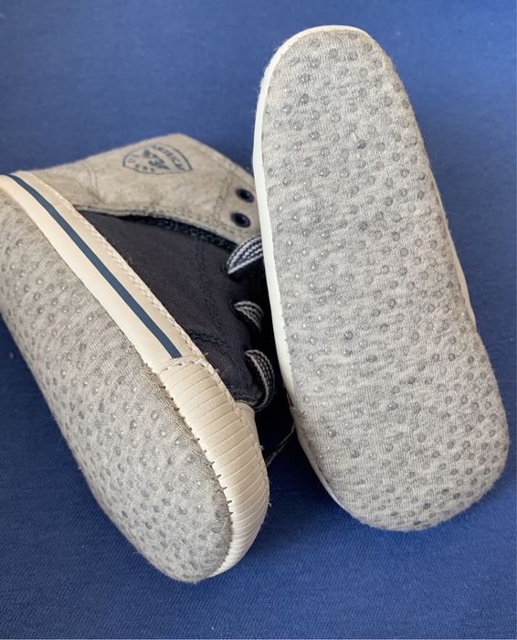 Взуття фірми Riders