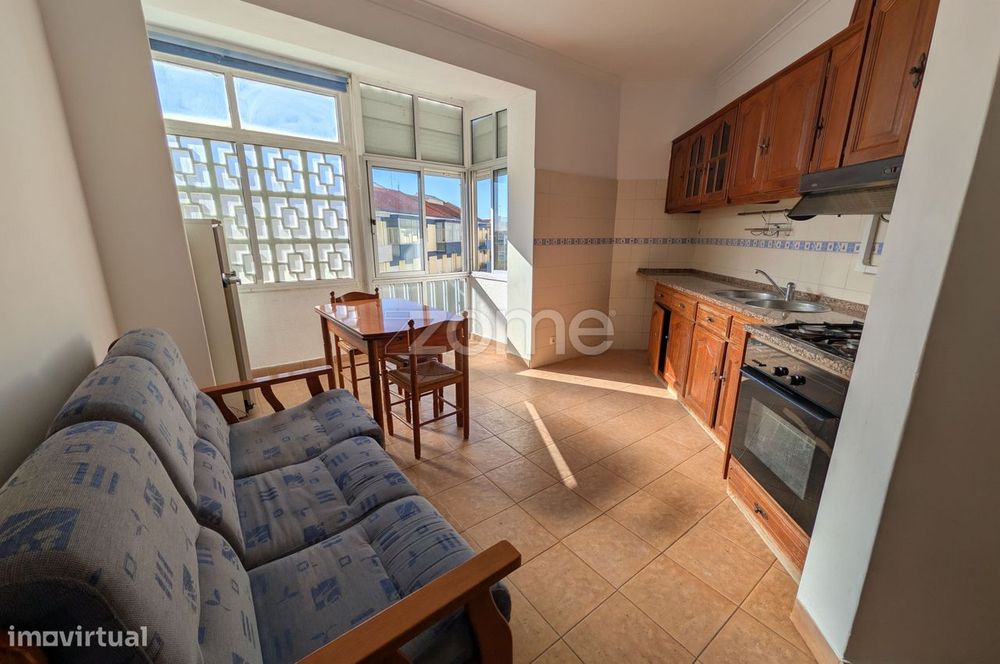 Apartamento T1 em Corroios