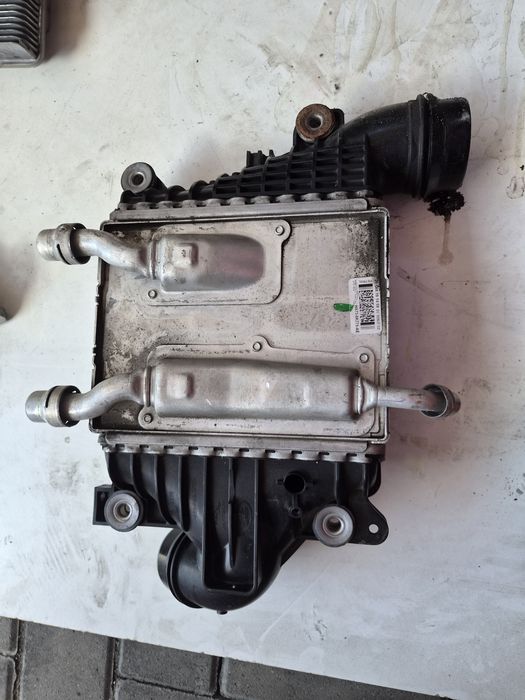 Chlodnica Intercoolera Jaguar F-Pace HX73-6K775-AE
