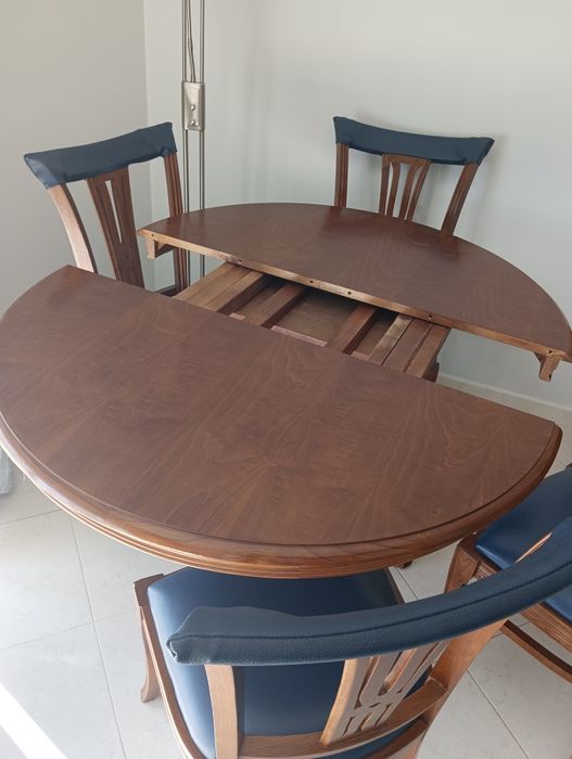 Mesa jantar madeira Castanho com 4 cadeiras