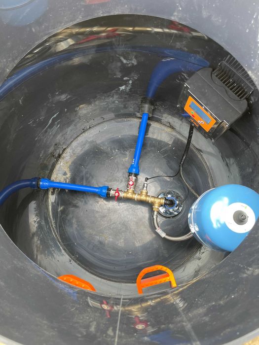 Studnie głębinowe , wiercenie , montaż