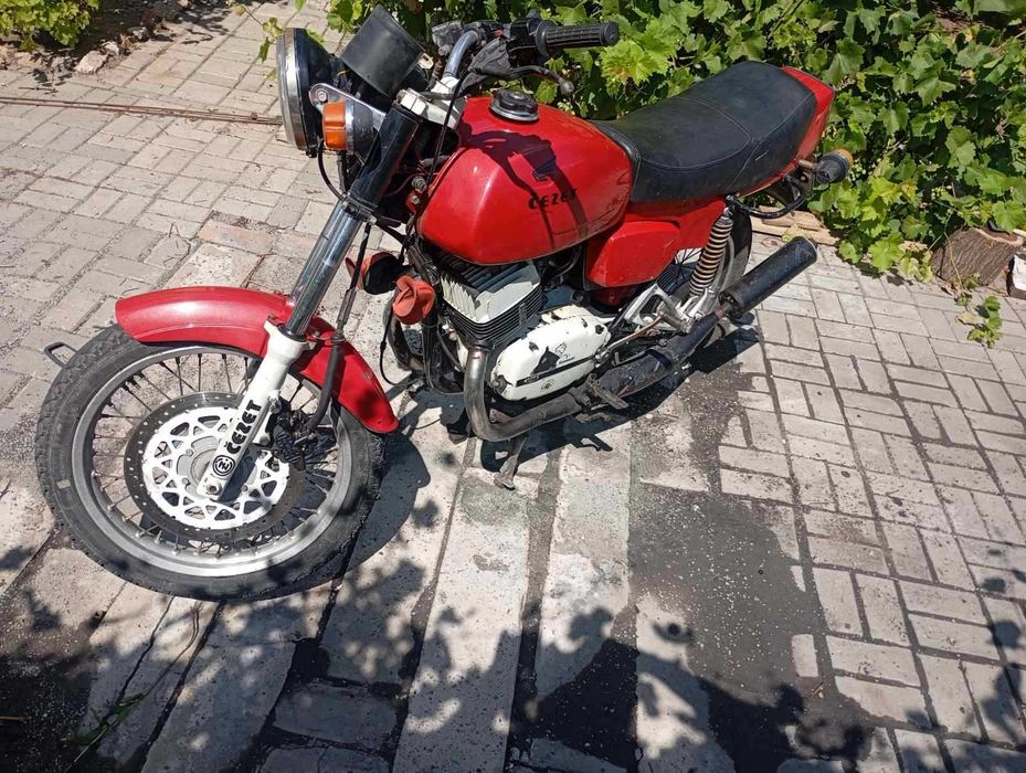 Продам мотоцикл CZ 350