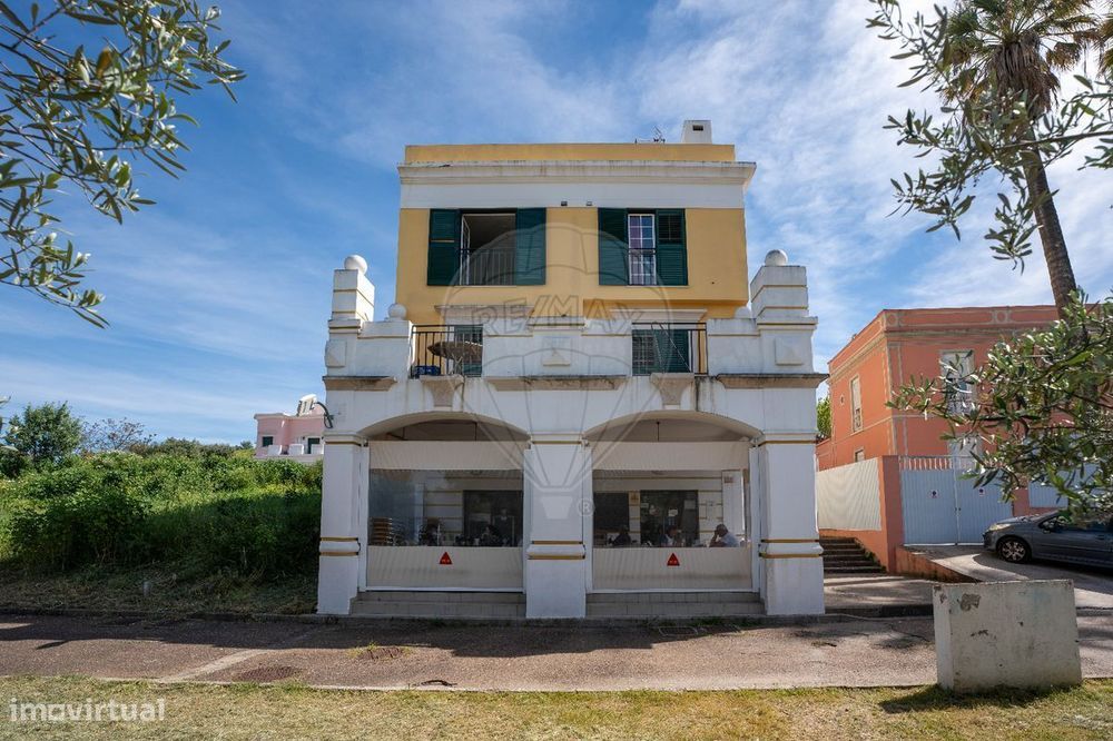 Prédio  para venda — Caia, São Pedro E Alcáçova, Portalegre
