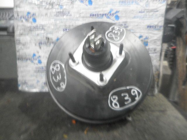 Servofreio FORD Focus II Carrinha (DA_)