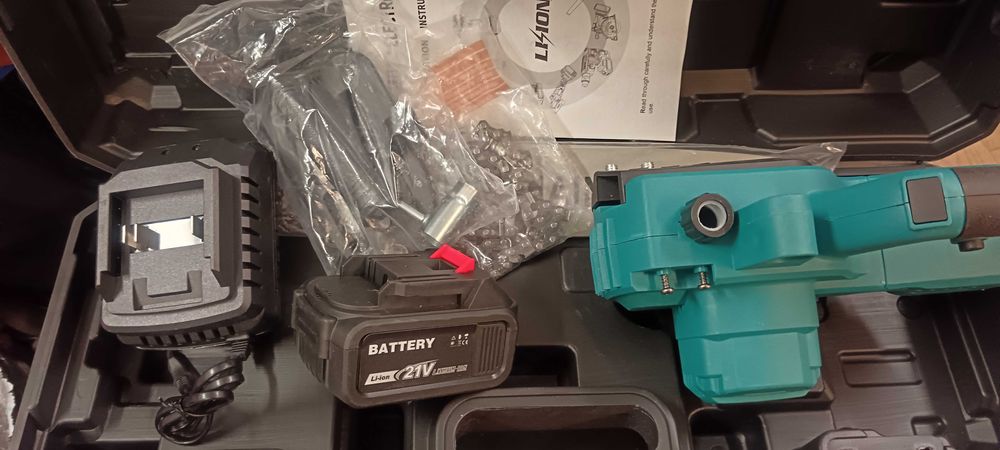 Piła łańcuchowa do drzewa 12 cali na Aku od makita 18v