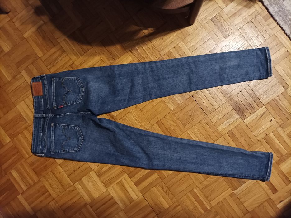 Spodnie jeansowe Levi's 711 skinny