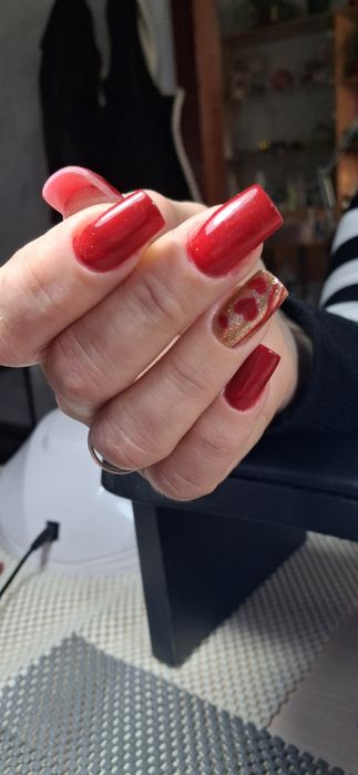 Манікюр район центрального банку