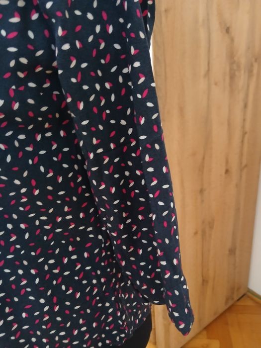 Elegancka  kolorowa bluzka Tatum  40