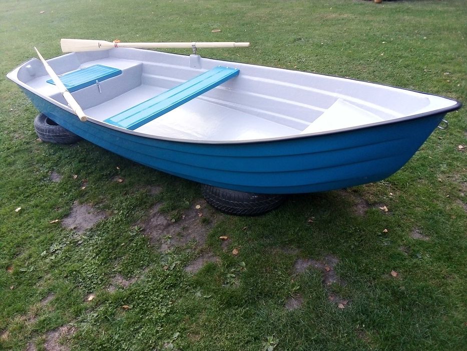 Łódź wiosłowo-motorowa