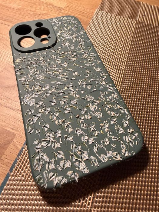 Capa iphone 14 Pro Max c/ relevo