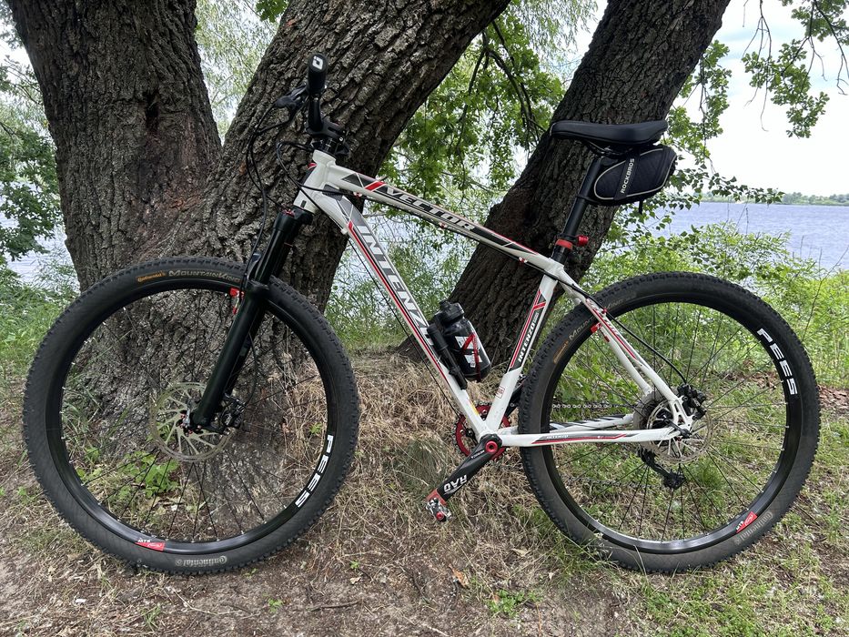 Велосипед  Мтб  INTENZO 29 "